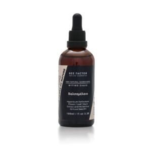 Bruine druppelflacon Bee Factor sint-janskruidolie met zwart etiket, 100 ml.